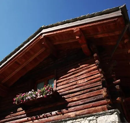 Agriturismo La Vrille Farm stay *